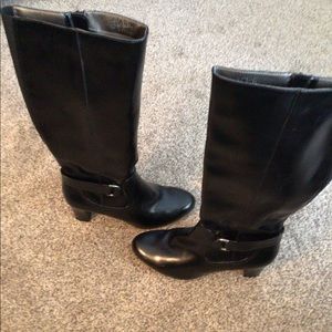 Women’s boots
